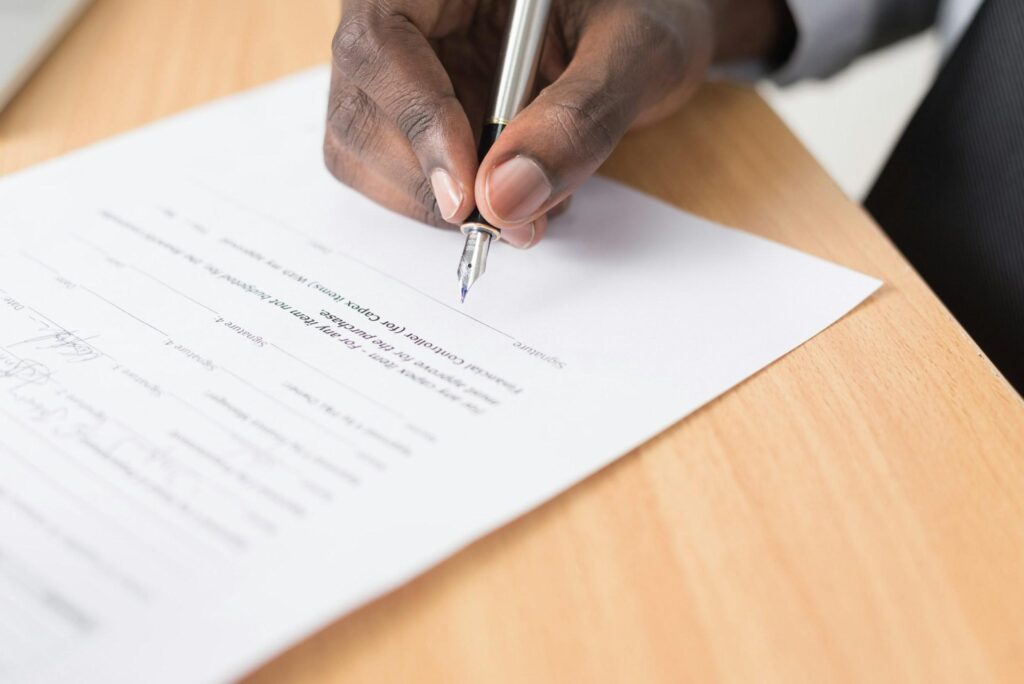 Offre rejetée : les erreurs à éviter dans un dossier d’appel d’offres